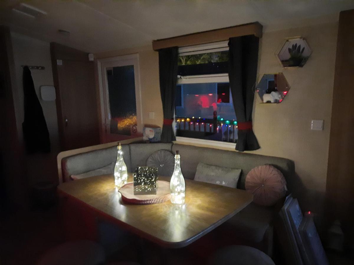 Haggerston Castle 3 Bedroom Deluxe Holiday Home Cheswick  Exterior foto